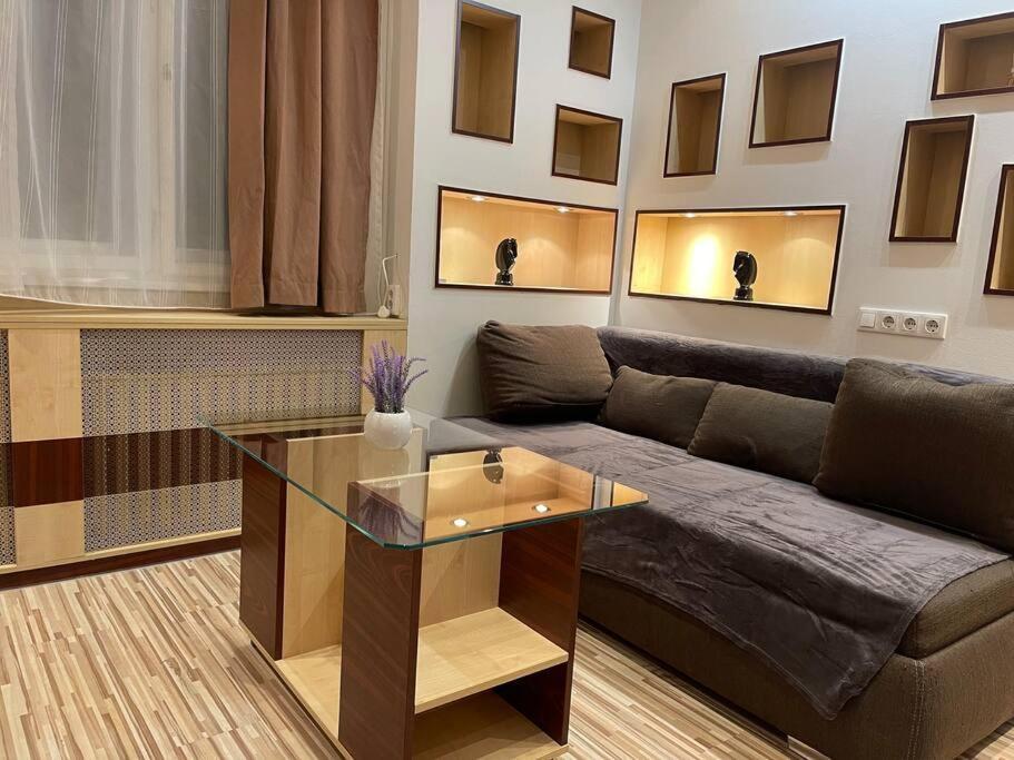 Pera Apartmant Lägenhet Budapest Exteriör bild